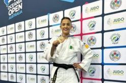 اللجنة الأولمبية الجزائرية تهنئ أمينة بلقاضي