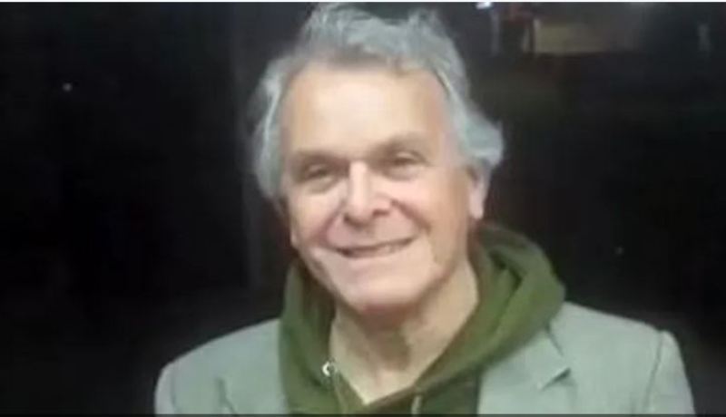 مستشار سابق لأوباما يهين بائع طعام في نيويورك