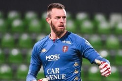 أوكيدجة يفشل في خطف جائزة لاعب الشهر