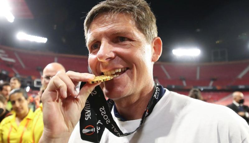 الاتحاد السعودي يستقر على مدربه الجديد!