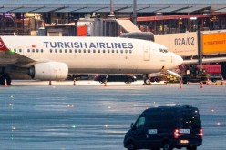 الشرطة الألمانية تعتقل رجلا اقتحم مطار هامبورغ بسيارته