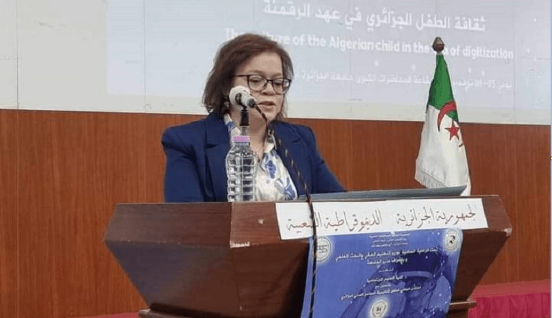 جامعة الجزائر2 تُسلط الضوء على إستخدام الأطفال للتكنولوجيا