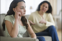 كيف أحمي إبنتي من الضياع بعد هوسها برجل متزوج؟