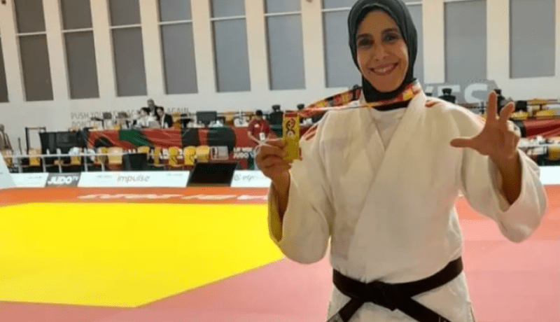 حورية عمور تتوج بالميدالية الذهبية للبطولة العالمية