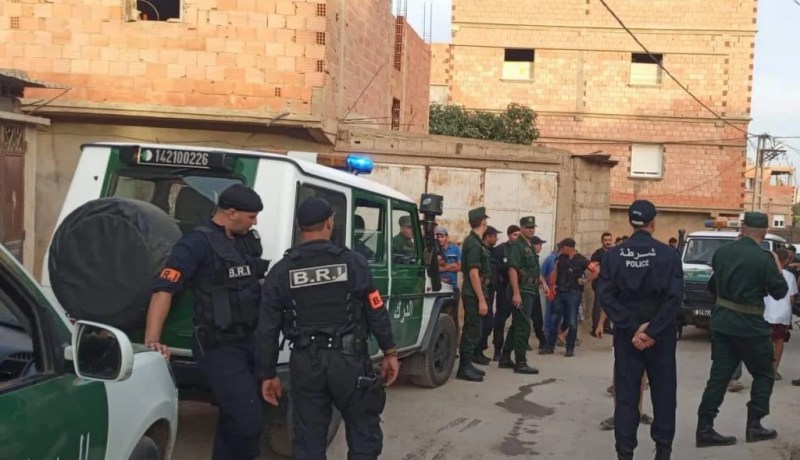 مستغانم: في مداهمة مشتركة ..توقيف 8 أشخاص وحجز800 قارورة خمر بفندق
