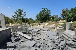 قصف إسرائيلي إستهدف عمال القبور.. 10 شهداء في مقبرة بيت لاهيا