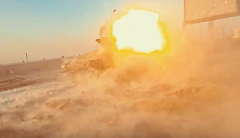 المقاومة تستهدف جرافة صهيونية بقذيفتي “الياسين 105” في منطقة جحر الديك