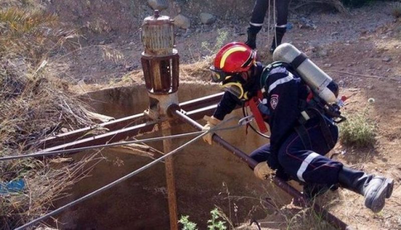 إنقاذ شخصين سقطا داخل بئر بحاسي مفسوخ في وهران