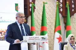 بوغالي يُبرز أهمية التكنولوجيا واللغات الحية في التدريس