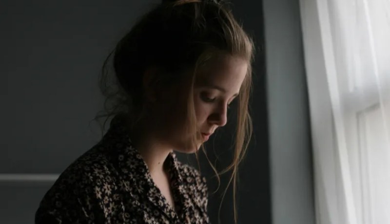 صراحتي هي الفيصل الذي غيّر حياتي.. أريد أن أنتفض من زيجة ستدمي القلب