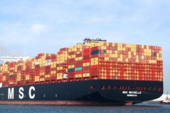 القوات المسلحة اليمنية تعلن عن قصف سفينة تجارية في البحر الأحمر وضرب مواقع في فلسطين المحتلة