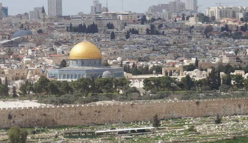 تعبيرا عن رفض الفيتو الأمريكي.. إضراب شامل في القدس الإثنين القادم