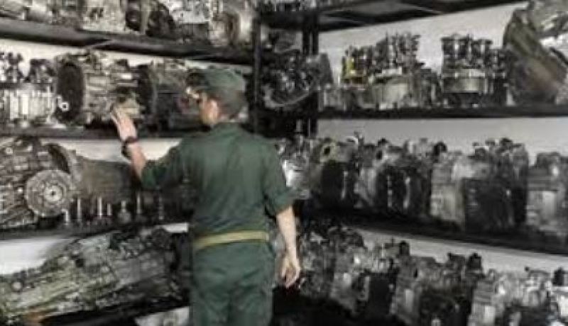 حجز قطع غيار السيارات مهربة بقيمة 2 مليار في سيدي موسى