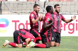 الإتحاد يعود بفوز ثمين من جنوب إفريقيا