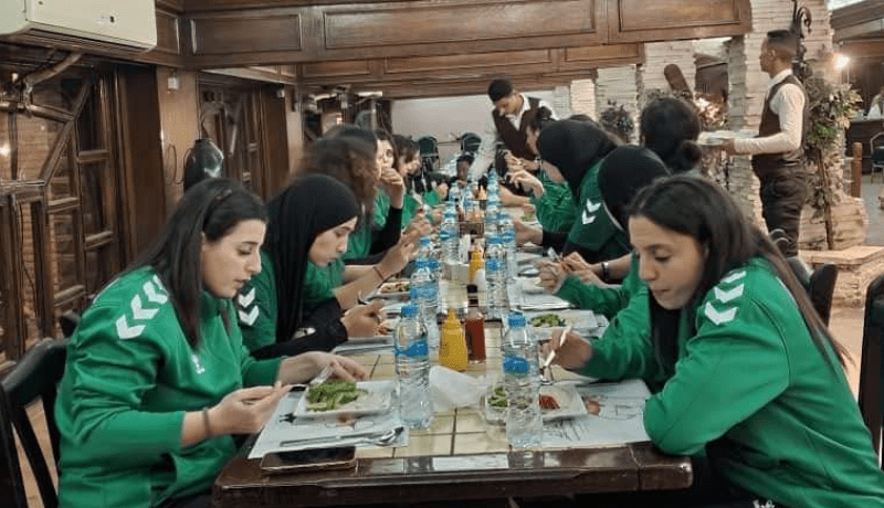 بالصور.. المنتخب الوطني لكرة اليد سيدات يخوض تربصا تحضيريا بمصر