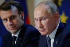 حرب كلامية شديدة بين ماكرون وبوتين