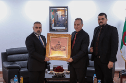 والي البليدة يستقبل السفير الفلسطيني