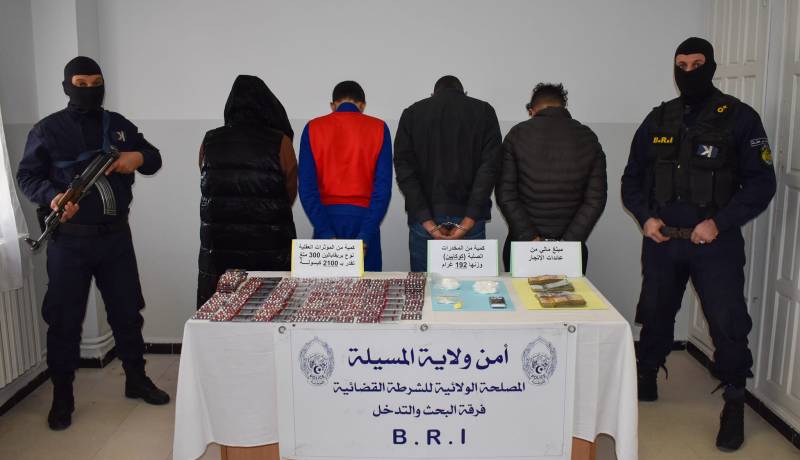 من بينهم إمرأة.. توقيف 4 أشخاص وحجز كوكايين بالمسيلة