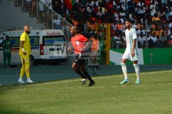 بالتفاصيل.. الفاف ترفع تقريرا أسود ضد حكم لقاء الخضر أمام بوركينافاسو