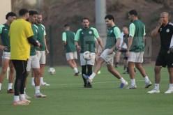 بالصور.. لاعبو الخضر يختتمون التحضيرات استعدادا لموقعة أنغولا