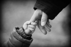 لأنه أبي أنا خائفة على مستقبله