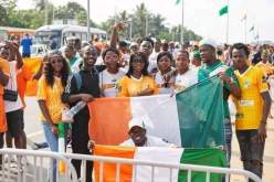 بالصور.. الجماهير الإيفوارية تغزو ملعب “الحسن واتارا” تحسبا لافتتاح “كان” 2023