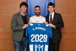 رباش يجدد عقده مع ديبورتيفو ألافيس