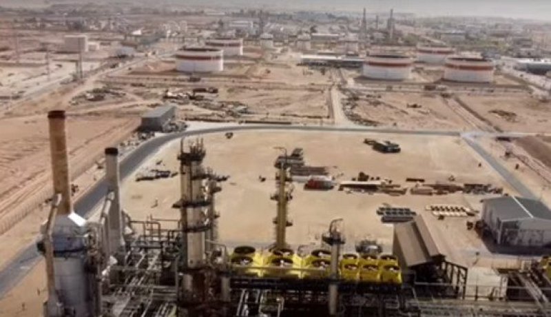 الرئيس تبون يأمر بالإسراع في إنجاز محطة جديدة لتكرير البترول بحاسي مسعود
