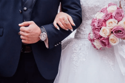 زواجي منها مرهون بتخليها عن فلذة كبدها