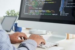 دولة أوروبية تعلق برنامج تأشيرة العمل