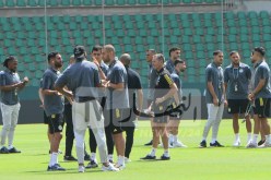 بالصور.. تعداد المنتخب الوطني يتفقد ملعب “السلام” تحسبا لمواجهة أنغولا