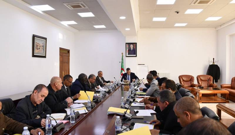 النعامة: تنصيب اللجنة الولائية المكلفة بمتابعة وتطهير المشاريع الاستثمارية