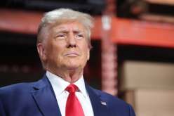 الولايات المتحدة: ترامب يفوز في الانتخابات التمهيدية للحزب الجمهوري بميشيغان