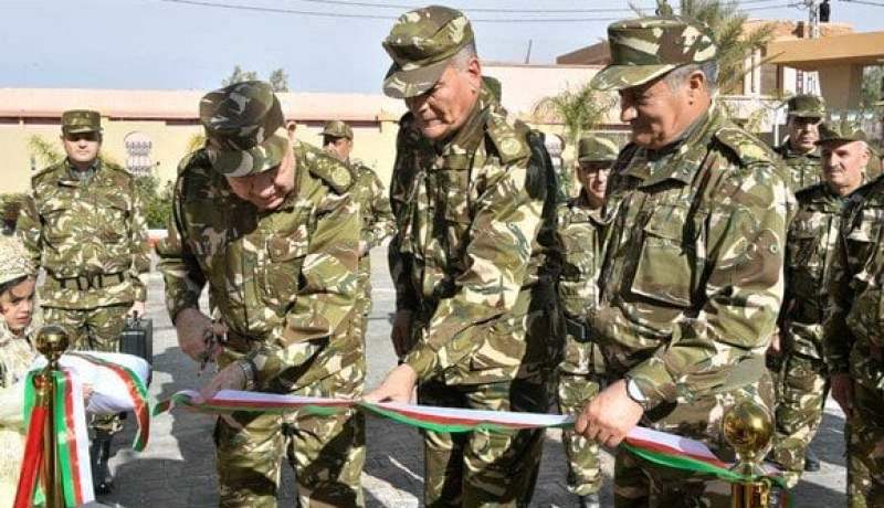 شنقريحة يشرف على تدشين نادي موقع الجيش الوطني الشعبي بعين الصفراء