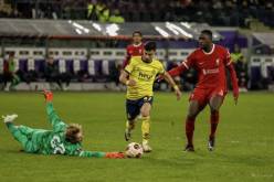 عمورة أساسيا في مباراة جيلوزا أمام بروج في نصف نهائي الكأس
