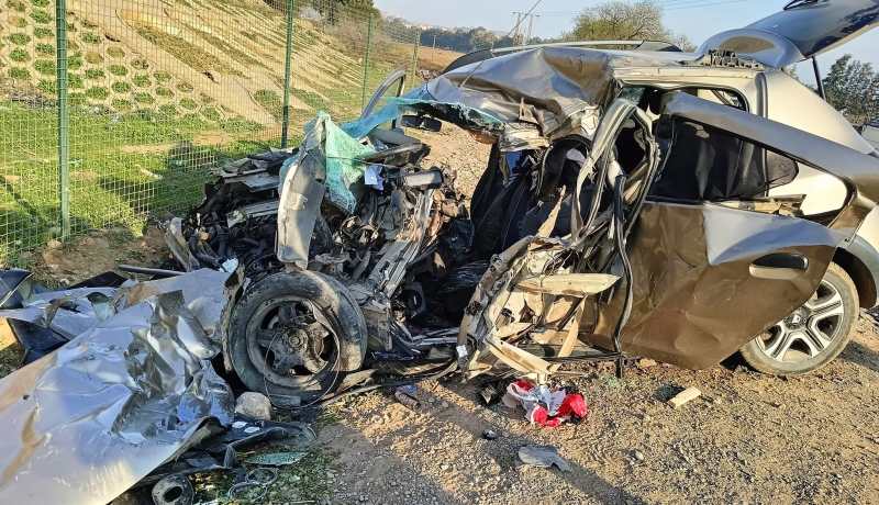 4 قتلى و أربعة جرحى إثر اصطدام بين سيارتين بالجلفة