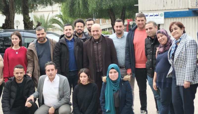 وزير النقل يتفقد المؤسسة المكلفة بتسيير المنصة الرقمية للمجمع المينائي (APCS)