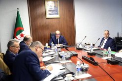 وزير النقل يستمع لإنشغالات الناشطين بمجال النقل البحري