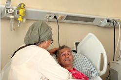 الفنان القدير صالح أوقروت يتوجه غدا نحو فرنسا لإجراء فحوصات طبية