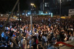 مظاهرات حاشدة في “تل أبيب” للمطالبة بإسقاط حكومة نتنياهو وحل ملف الأسرى