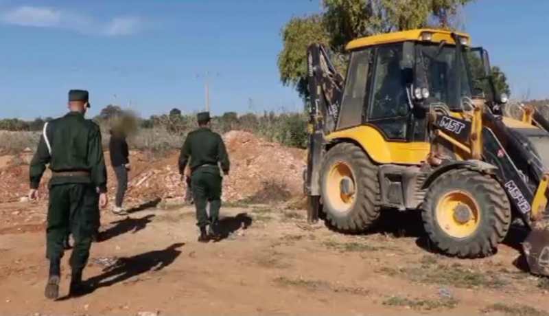 وهران: توقيف شخصين متلبسين ببناء سكن فوضوي ببوياقور