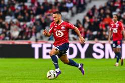 وناس ضمن التشكيلة الأساسية لفريقه رين خلال مواجهة ليون