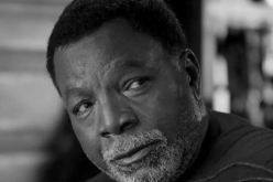 وفاة كارل ويذرز بطل أفلام روكي