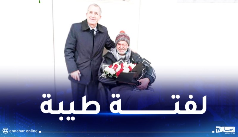 وزير السياحة يزور الفنان القدير صالح أوقروت