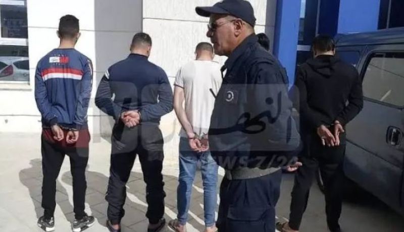 بجاية: توقيف طلبة جامعيين ملتبسين بحيازة المخدرات داخل الإقامة