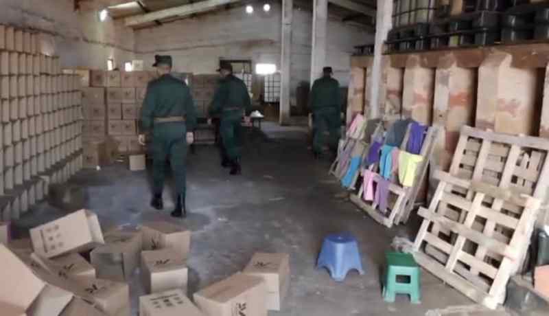 إكتشاف ورشة سرية لصناعة سوائل التنظيف بوهران