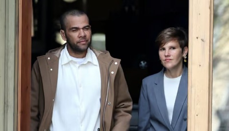 الكشف عن هوية مُسدد كفالة ألفيس لإطلاق سراحه