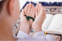 لا تنسوا الدعاء فهو عبادة يحبها الله