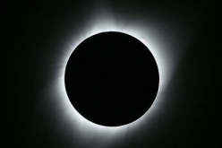 حالة طوارئ قُبيل كسوف نادر للشمس!