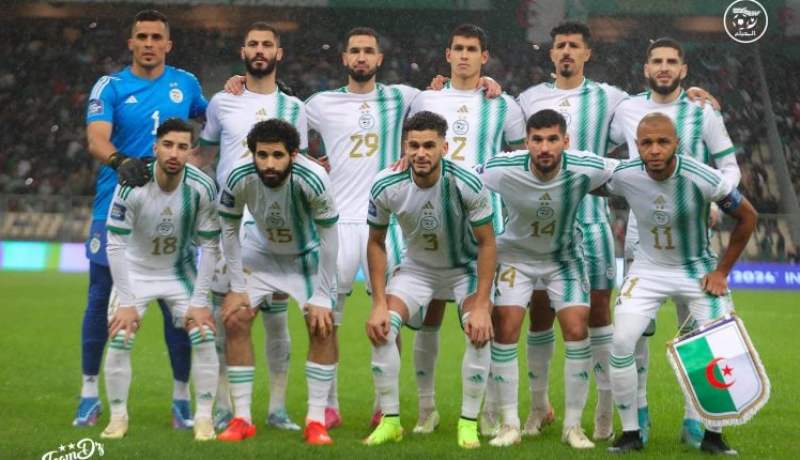 نجوم الخضر يهنؤون الجزائريين والأمة الإسلامية بعيد الفطر